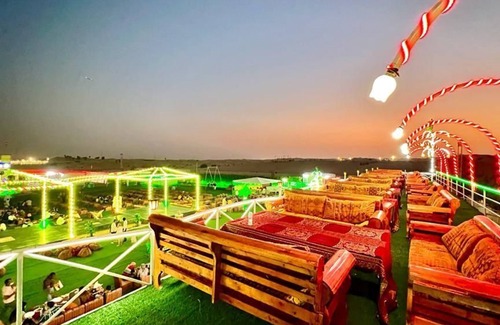 Downtown Dubai Resort | Overnight Camping party event adventure