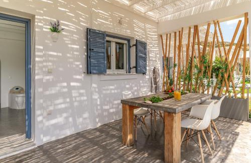 Kato Fellos Apartment | Ow Andros Suite 5,Private Whirlpool