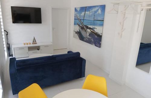 Jupiter Apartment | OxygenA5