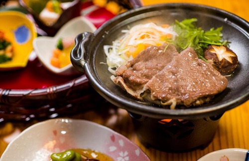 Yufuin Onsen Hotel | Oyado Sakuratei