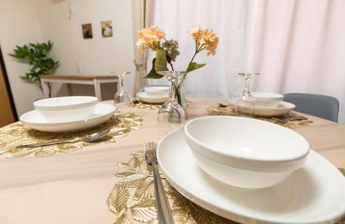 Iwakura Villa | oyadoya nagoya ishi 名古屋まで20分 駅徒歩3分 大人数貸切ホテル 最大6名 駐車場有り