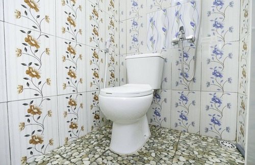 Probolinggo Hotel | OYO 1642 Penginapan Anggrek Syariah 2