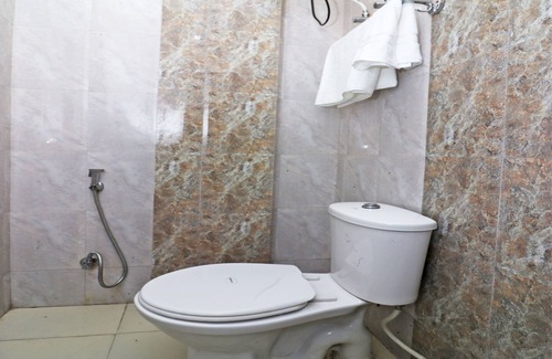 Manali Hotel | OYO 23604 Parth Regency