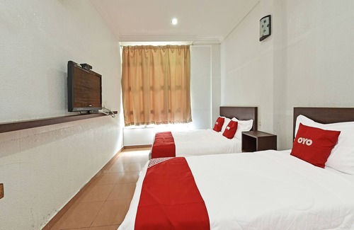 Kampung Guar Sanji Hotel | OYO 90559 Ummul Motel C Mart