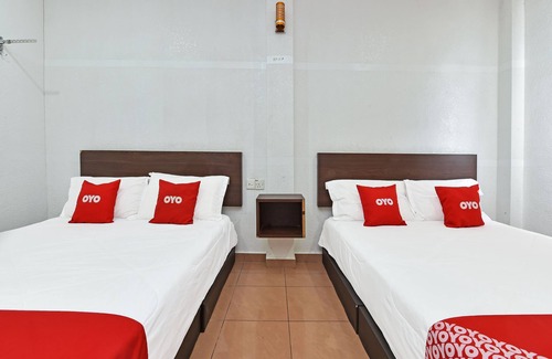 Kampung Guar Sanji Hotel | OYO 90559 Ummul Motel C Mart