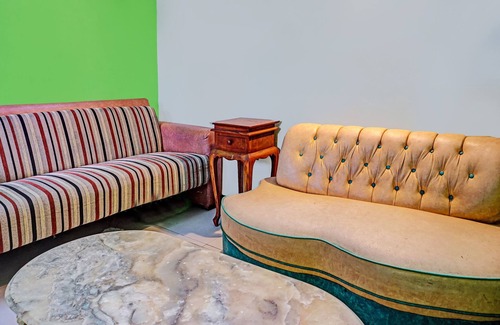 Madiun Hotel | OYO 91599 Penginapan Mutiara Madiun