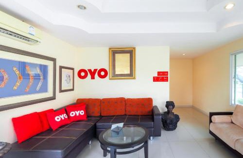 Suphan Buri Hotel | OYO 926 Sydney Resort