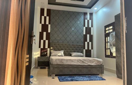 Bilgram Hotel | OYO Aryan Hotel(DDH)