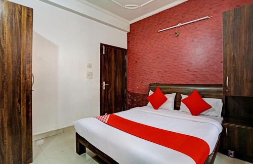 Jharsa Village Hotel | OYO Flagship Balaji Residency