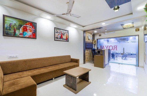 Sabarmati Hotel | OYO Flagship Hotel Sagar Palace