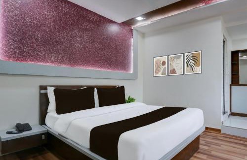 Ahmedabad Hotel | OYO Hotel Neelkanth