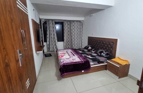 Hisar Hotel | OYO Hsr Hotel