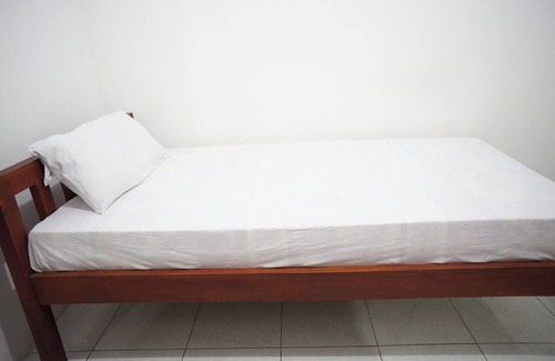 Lumajang Hotel | OYO Life 93038 Kost Putra Malilah