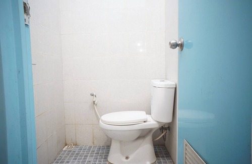 Lumajang Hotel | OYO Life 93038 Kost Putra Malilah