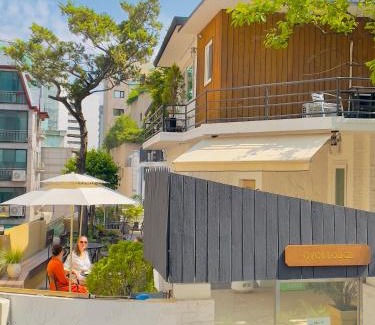 Myeongdong Hostel | OYO Myeongdong 5 Lodge