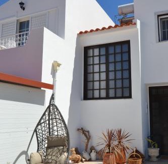 Altura Bed & Breakfast | Pátio Camaleónico AL - All Suites