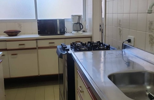 Morro do Maluf Apartment | Pé na Areia em Pitangueiras - 3-bedroom apto with WiFi in Pitangueiras Guarujá