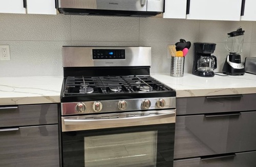 Las Vegas Apartment | P-Chic Scandinavian Escape, Near Strip & Downtown