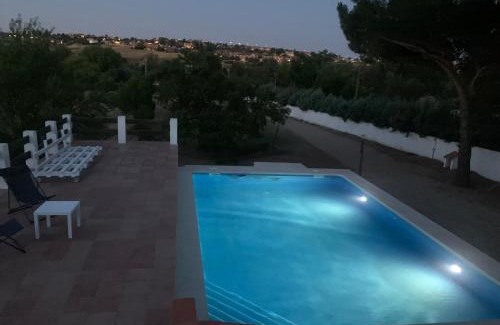 Villaviciosa de Odon House | Pabellón en Finca, Villa con Piscina Zarzuela