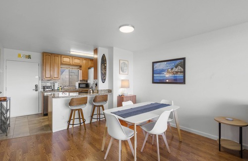 Kihei Apartment | Pacific Shores B-409 - Beautifully Renovated Ocean View, 2 BD/2 BA, Split AC!