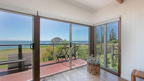 Brooms Head House | Pacifica House