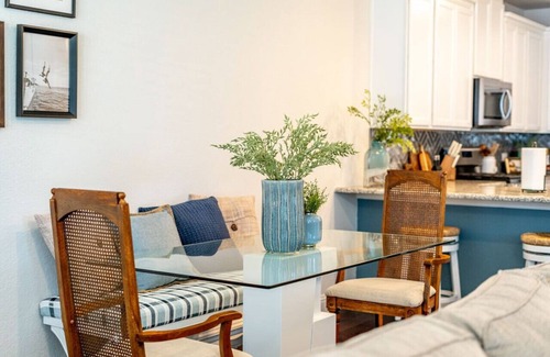 Rowlett House | Paddle & Play: Waterfront, Game Room, Boat & Gym