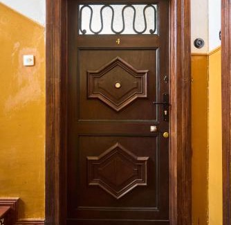 Srodmiescie Apartment | Painter's apartment by ZOO and Wrocław Congress Center