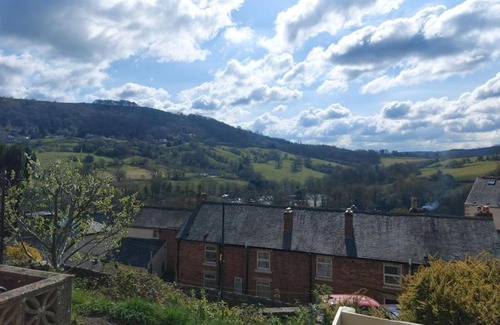 Matlock Bath House | Painter's Cottage