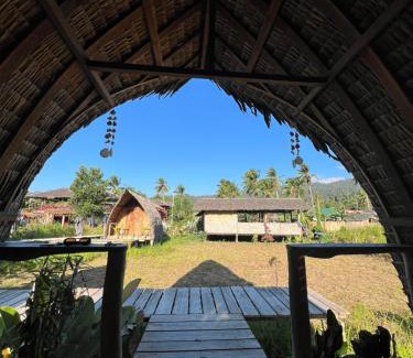 Port Barton House | Palayan Paradise Huts