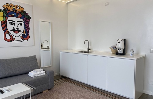 Monte di Pieta Apartment | Palazzo Caltagirone Suite 3