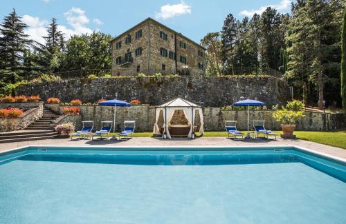 Ripoli Villa | Palazzo Rosadi by PosarelliVillas