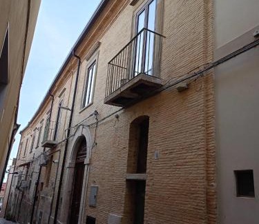 Troia House | Palazzo Schirù