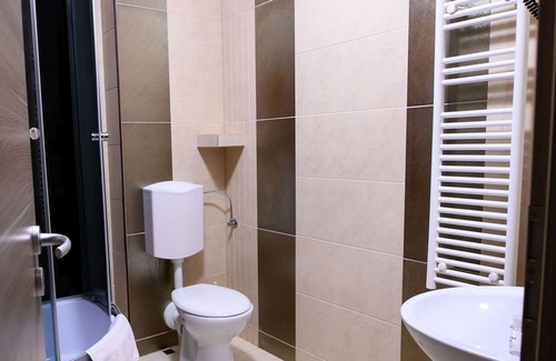 Nyiregyhaza House | Palermó Panzió