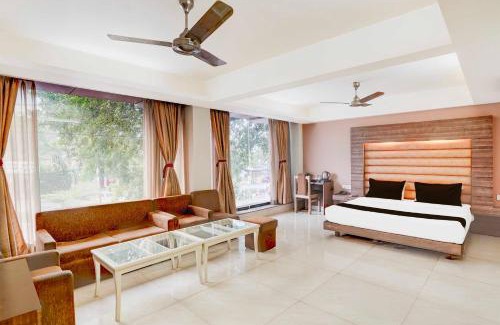 Maharana Pratap Nagar Hotel | Palette Hotel Nisarga by Sunday Bhopal