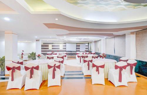 Maharana Pratap Nagar Hotel | Palette Hotel Nisarga by Sunday Bhopal