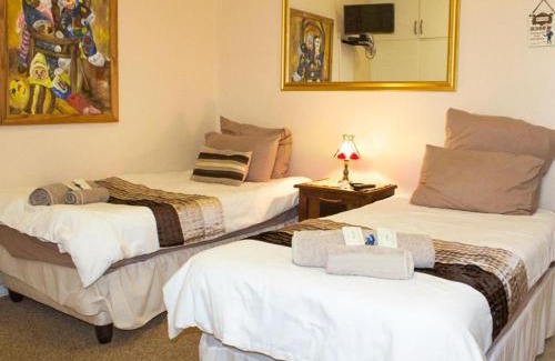 Kimberley House | Paljas En Kandas Guest House