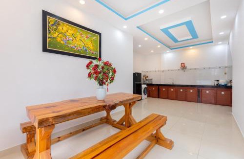 Da Lat Villa | Palm 14 DaLat - In Nam Ho Resort