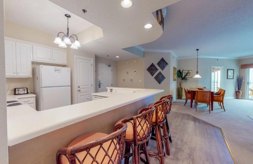 Orange Beach Hotel | Palm Beach #C21