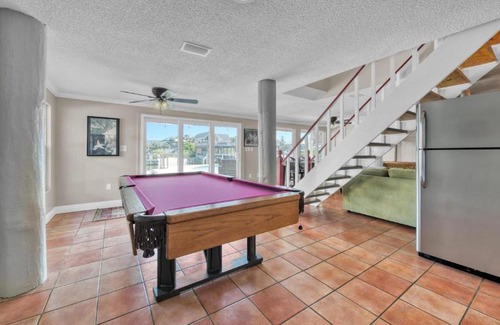 Holiday Isle House | Palm Breeze - Is a 4BR with Private Pool and Boat Dock in Destin