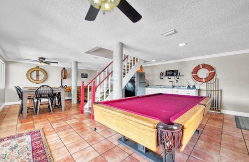 Holiday Isle House | Palm Breeze - Is a 4BR with Private Pool and Boat Dock in Destin