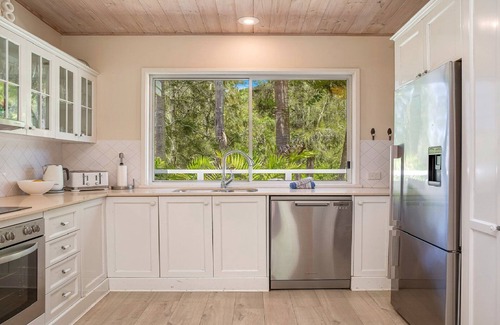 Umina Beach House | Palm Cove Retreat - Umina Beach