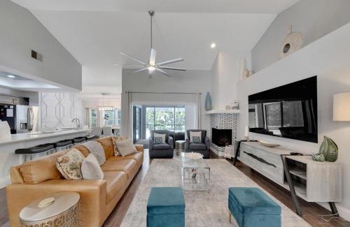 Allen's Ridge House | Palm Harbor Estate w/Pool & Fruit Trees on Acre