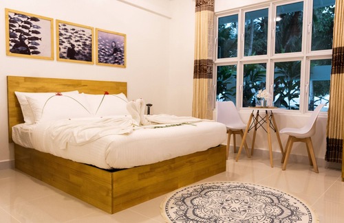 Magoodhoo House | PALM REST MALDIVES