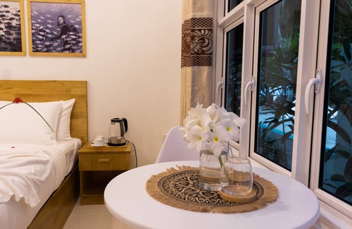 Magoodhoo House | PALM REST MALDIVES