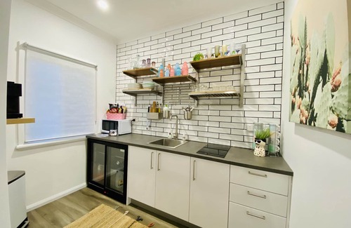 Coffs Harbour Villa | PALM SPRINGS – 2 BED + POOL – COFFS HABOUR