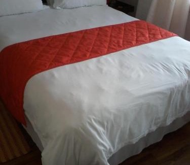 Butterworth Bed & Breakfast | Palm Springs B and B and Self Catering