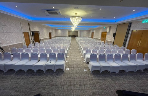 Emerson Park Apartment | Palms Hotel & Retreat By Palette|Sta Twin