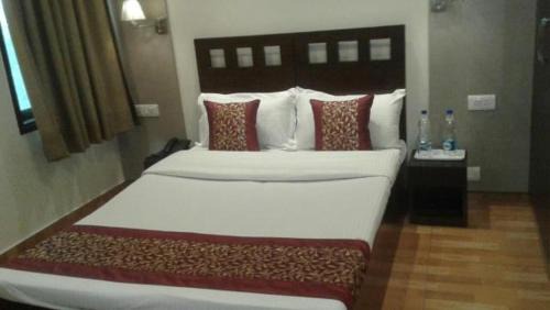 New Delhi House | Pamposh Guest House GK II Market