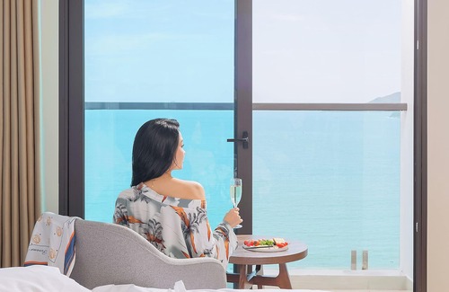 Tran Phu Beach Hotel | PANAMA Nha Trang Hotel