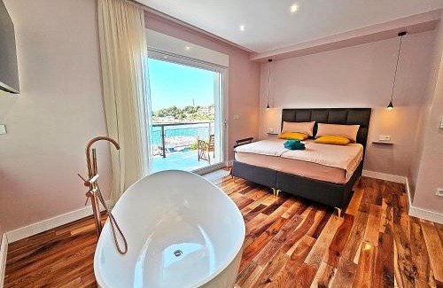 Bacvice Apartment | Panorama Prestige Penthouse- BEST LOCATION IN TOWN